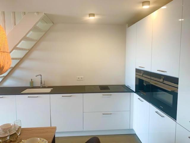 La Belle Vue-Charming Duplex Apartment With Sea View, 50 Meters From Beach And Private Parking Saint-Raphaël Zewnętrze zdjęcie