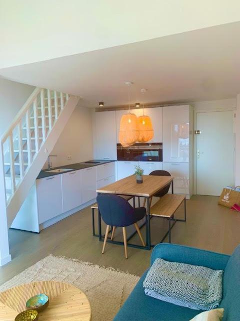 La Belle Vue-Charming Duplex Apartment With Sea View, 50 Meters From Beach And Private Parking Saint-Raphaël Zewnętrze zdjęcie