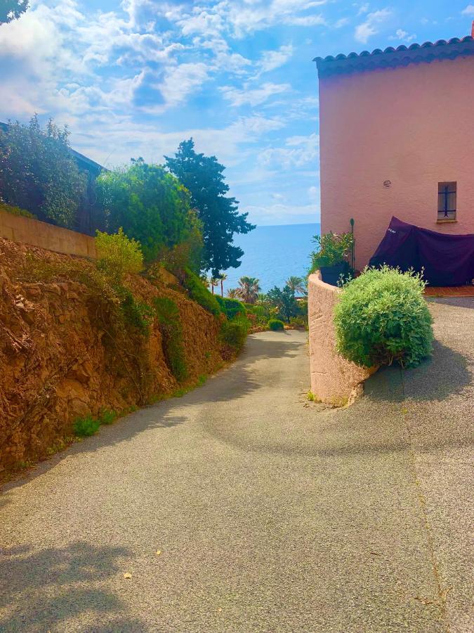 La Belle Vue-Charming Duplex Apartment With Sea View, 50 Meters From Beach And Private Parking Saint-Raphaël Zewnętrze zdjęcie